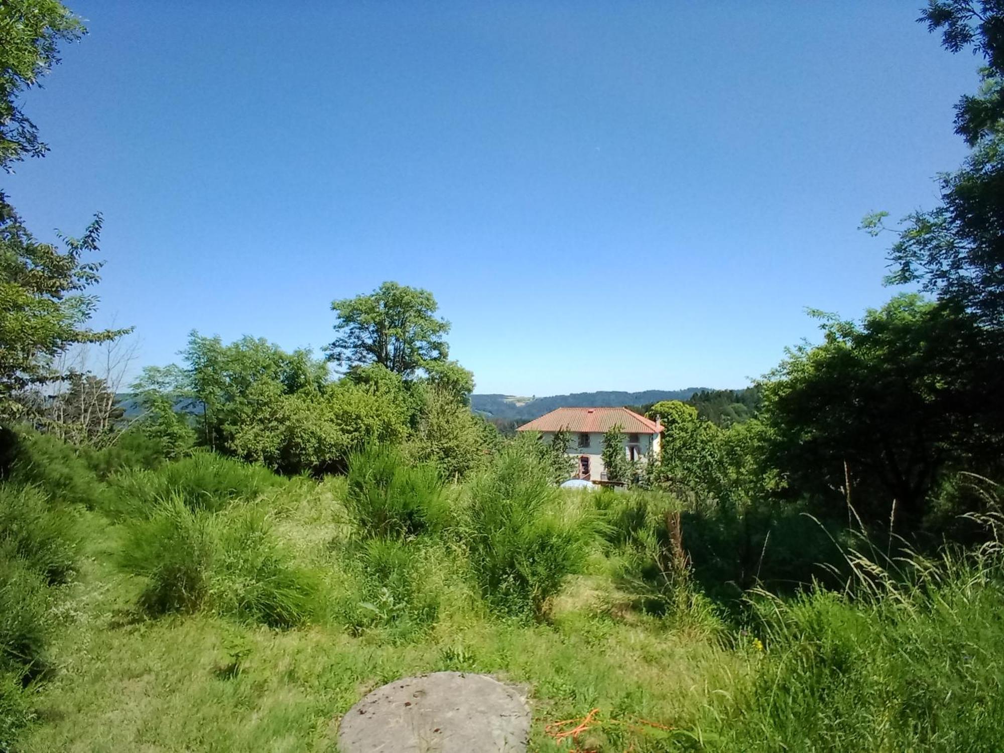 Gite Des 3 Etangs Malvieres Exterior photo